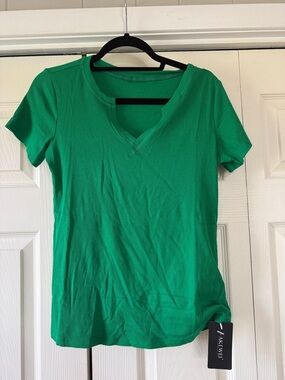 Women’s green top